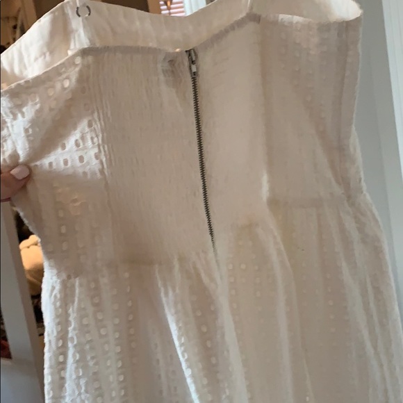 White eyelet style dress - Picture 4 of 4